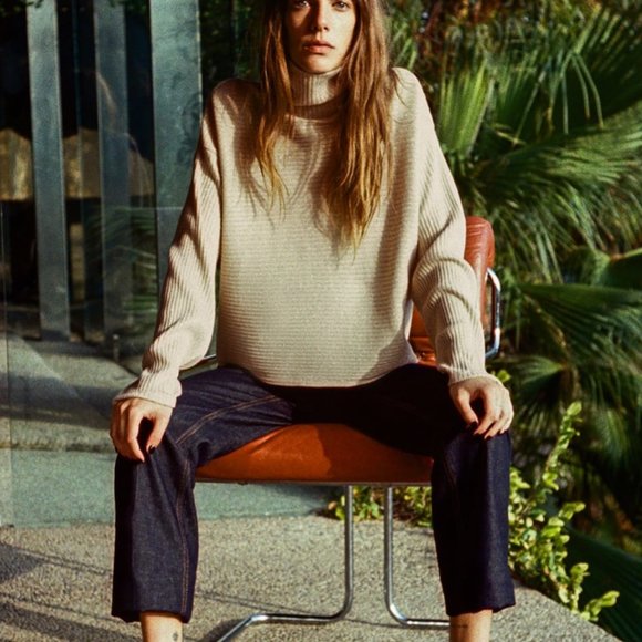 ZARA Women's Shiny Ribbed Sweater(Golden, US L /EUR L) - Picture 4 of 10